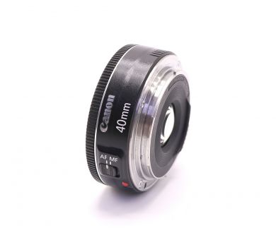 Полнокадровый объектив Canon EF 40mm f/2.8 STM