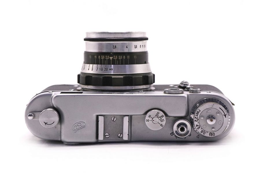 Фотоаппарат Фэд 2 + Индустар-61 (СССР, 1967)