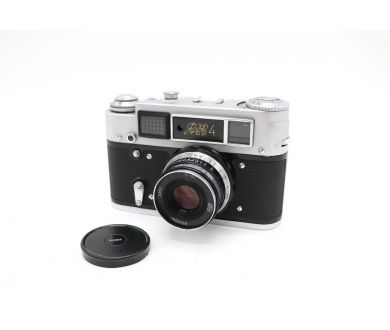Зеркальный фотоаппарат Фэд 4 + Индустар-61 (СССР)