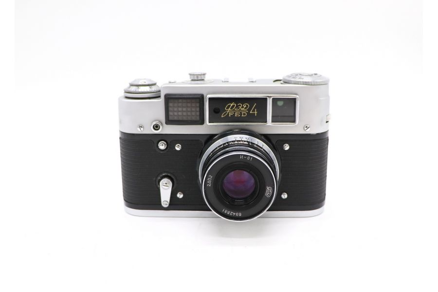 Зеркальный фотоаппарат Фэд 4 + Индустар-61 (СССР)