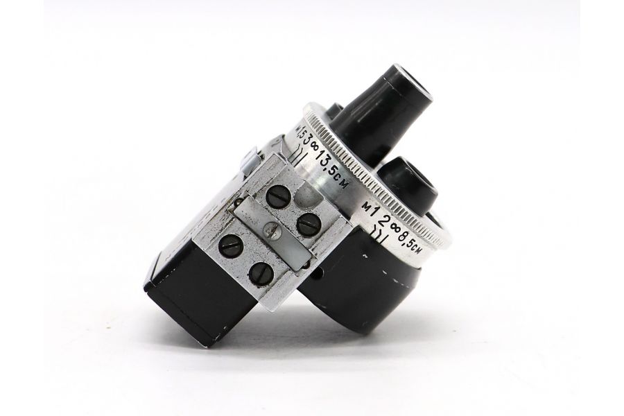 Универсальный видоискатель револьверный (СССР)