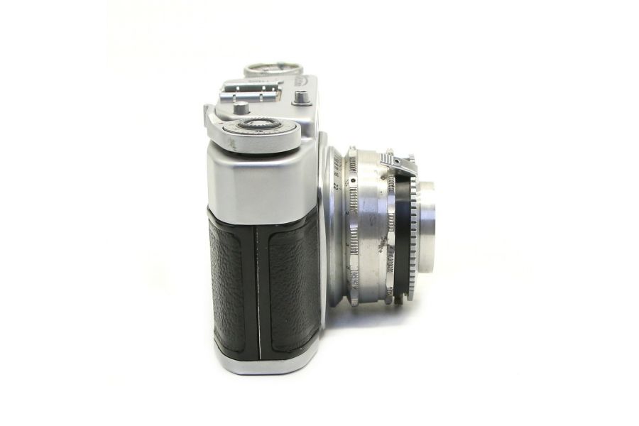 Дальномерный пленочный фотоаппарат Юность (ГОМЗ)