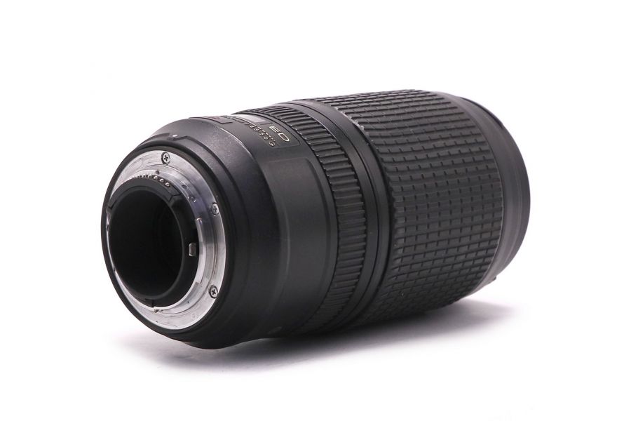 Телеобъектив Nikon 70-300mm f/4.5-5.6G ED-IF AF-S VR Zoom-Nikkor в упаковке