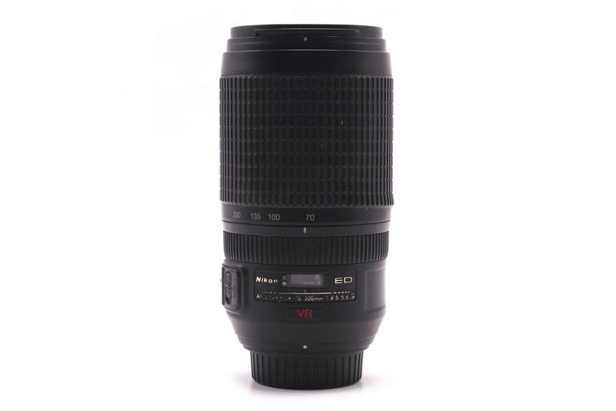 Телеобъектив Nikon 70-300mm f/4.5-5.6G ED-IF AF-S VR Zoom-Nikkor в упаковке