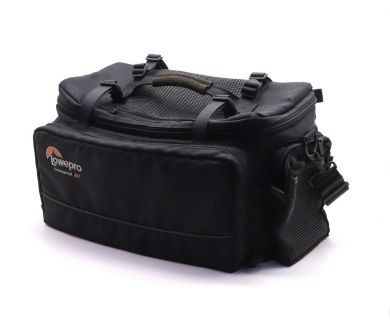 Профессиональная сумка Lowepro Commercial AW