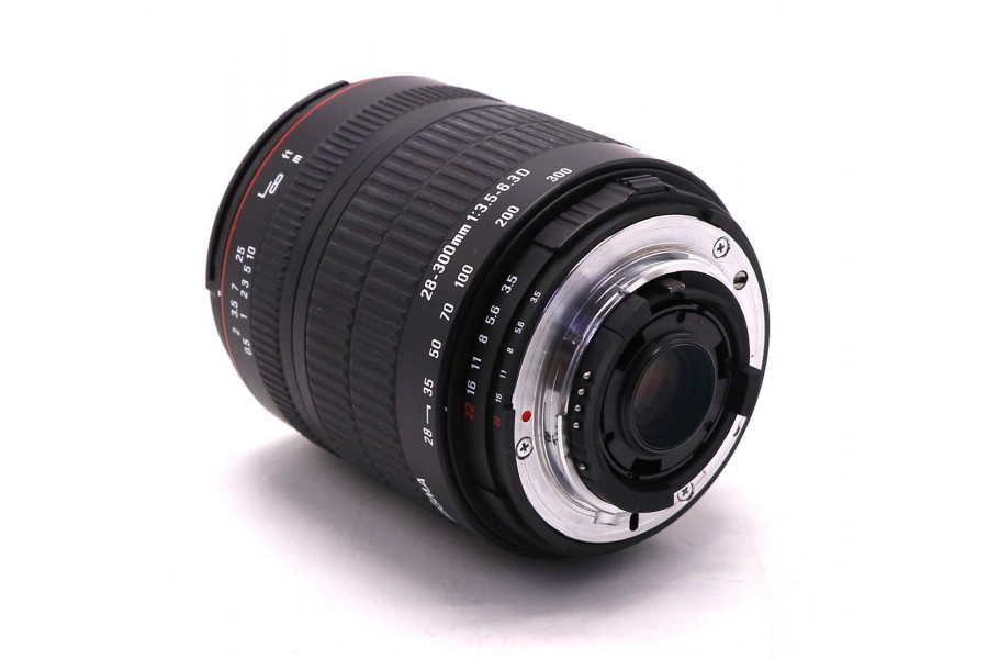 Sigma 28-300mm f/3.5-6.3 Zoom Macro Nikon F Япония