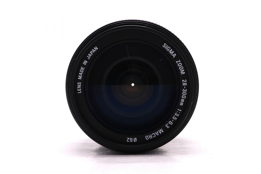 Sigma 28-300mm f/3.5-6.3 Zoom Macro Nikon F Япония
