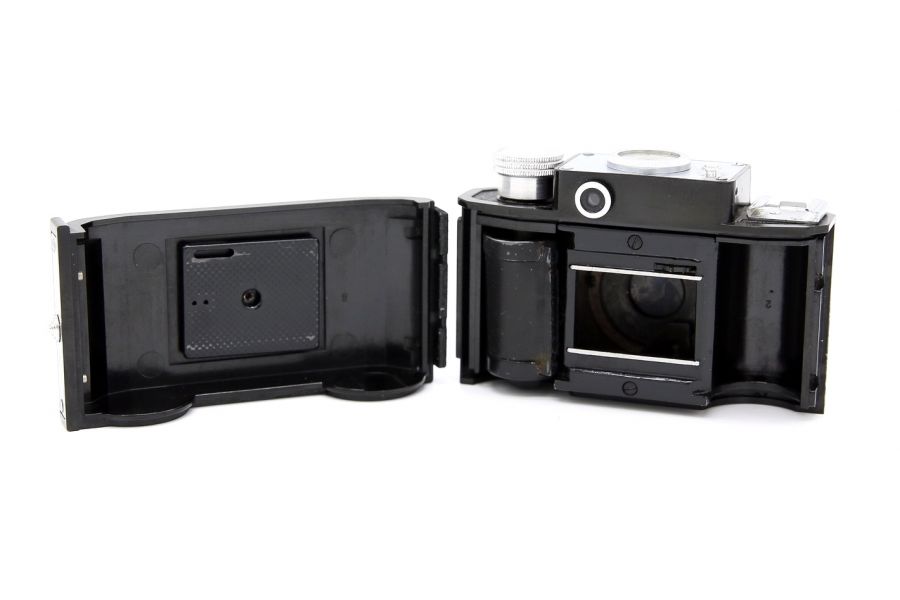 Фотокамера пленочная Смена 2 (СССР, 1960)