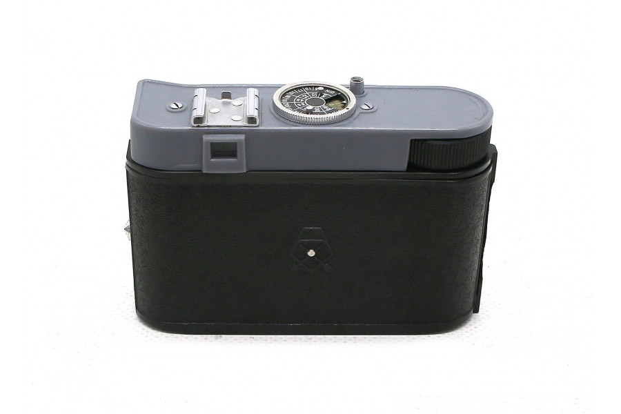 Советский фотоаппарат Смена 6 (ЛОМО, 1962)