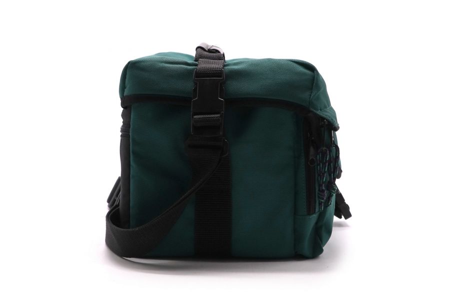 Компактная сумка для фотокамер Nikon средняя