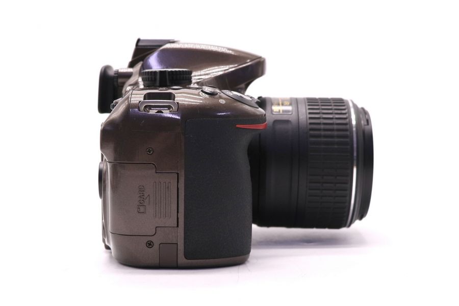 Фотокамера Nikon D5200 kit в упаковке (пробег 6740 кадров)
