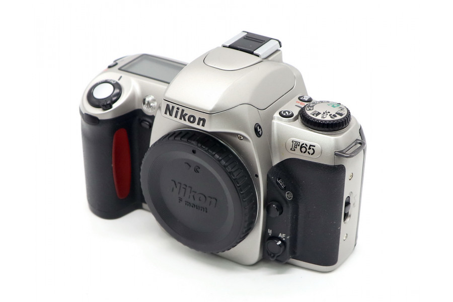 Пленочный фотоаппарат Nikon F65 body Quartz Date