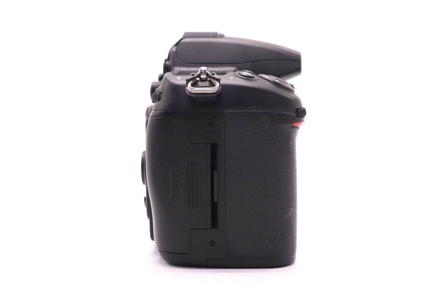 Камера Nikon D7000 body (пробег 21730 кадров)