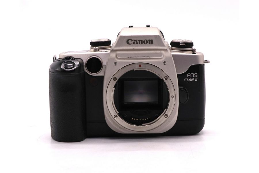 Canon EOS Elan II E body (Canon EOS 50E) (Japan, 1996)