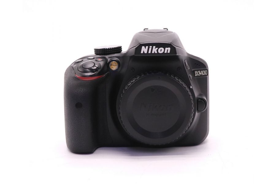 Nikon D3400 body (пробег 34410 кадров)