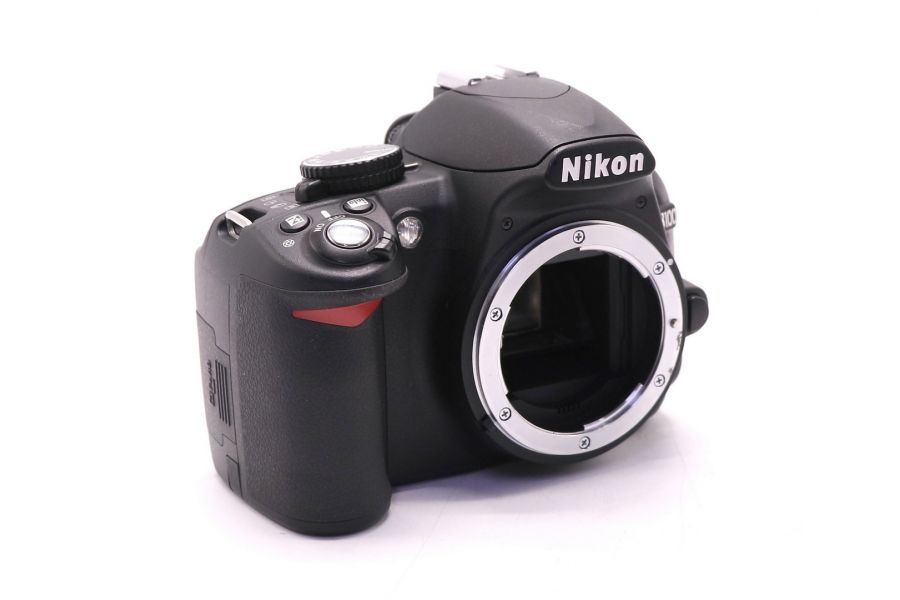 Фотоаппарат Nikon D3100 body (пробег 1660 кадров)
