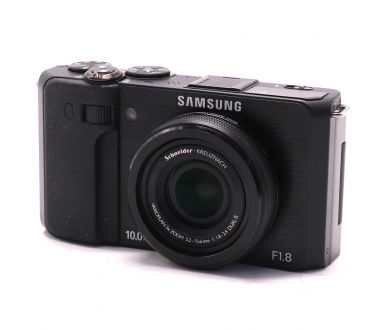 Компактный цифровой фотоаппарат Samsung EX1