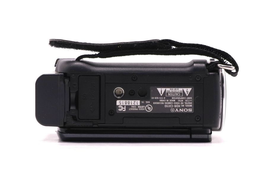 Видеокамера Sony HDR-CX110E в упаковке