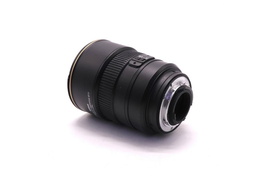 Объектив Nikon 17-55mm f/2.8G ED-IF AF-S DX (Japan)