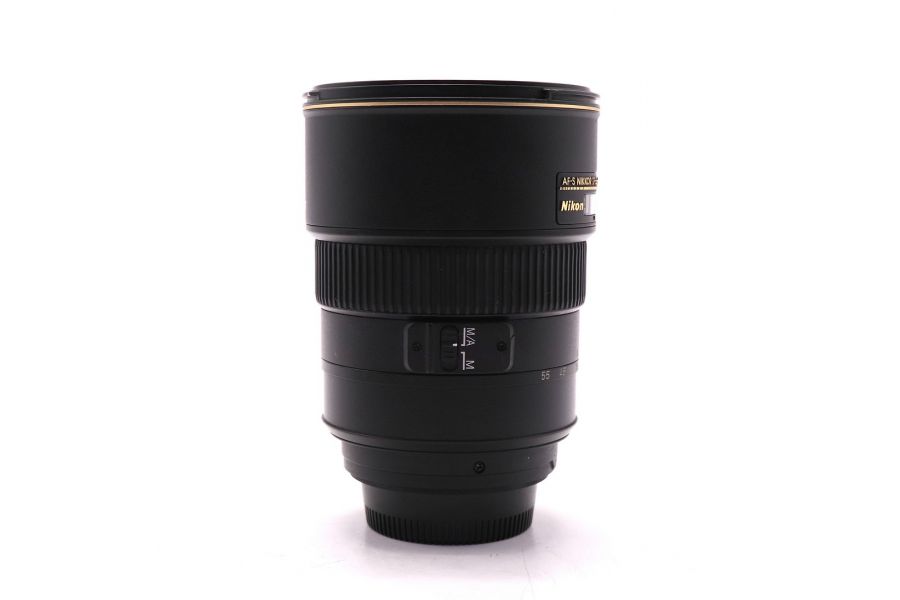 Объектив Nikon 17-55mm f/2.8G ED-IF AF-S DX (Japan)