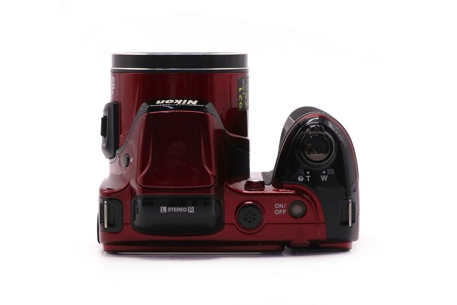 Компактный Nikon Coolpix L810 в упаковке