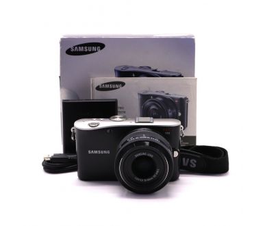 Фотоаппарат Samsung NX100 kit в упаковке