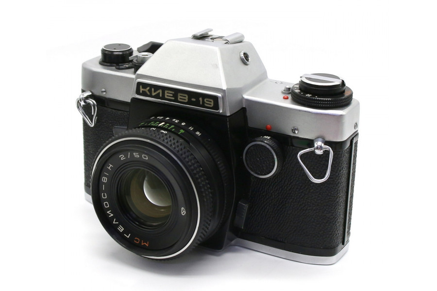 Фотоаппарат зеркальный Киев 19 kit (СССР, 1988)
