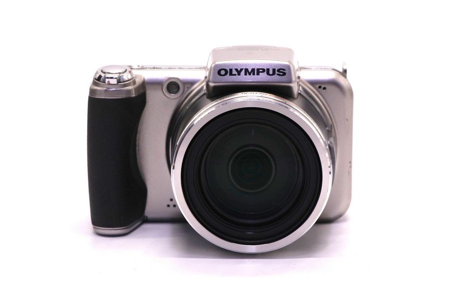 Компактный цифровой фотоаппарат Olympus SP-800UZ