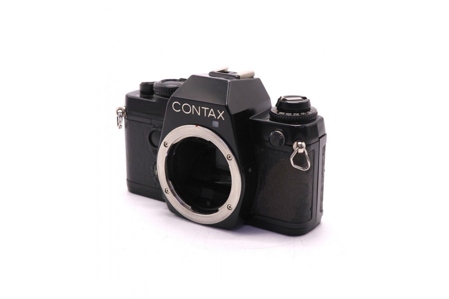Зеркальный фотоаппарат Contax 139 quartz body