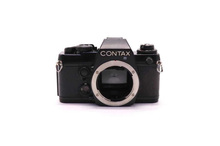 Зеркальный фотоаппарат Contax 139 quartz body