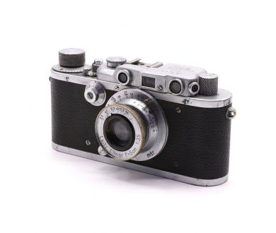 Компактный фотоаппарат Leica IIIc + Elmar 3.5/50mm