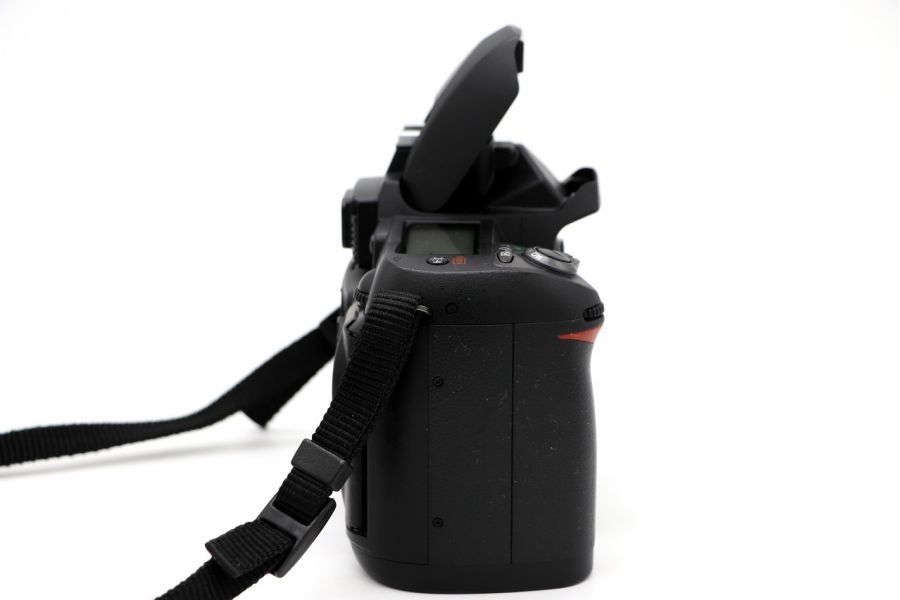 Камера Nikon D70s body (пробег 27430 кадров)