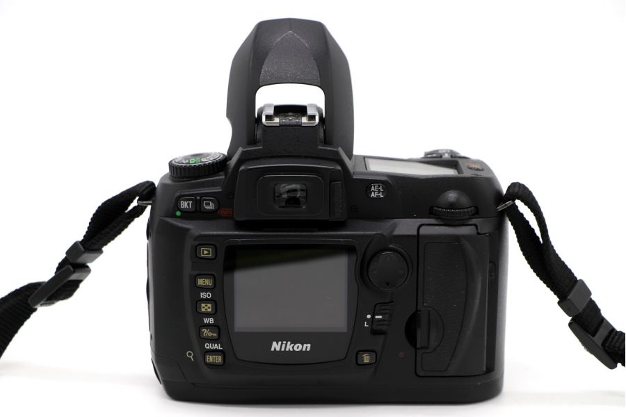 Камера Nikon D70s body (пробег 27430 кадров)
