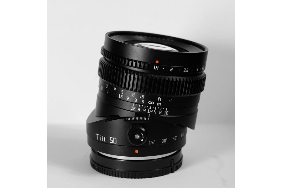 Объектив TTartisan 50mm F1.4 Tilt Full Frame для Canon EOS R