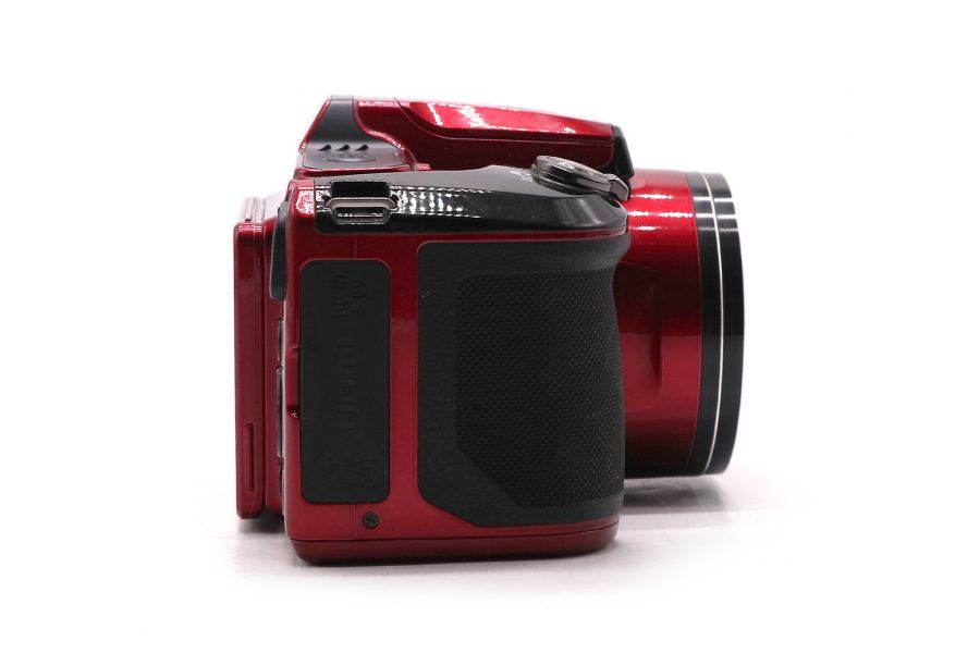 Красный цифровой фотоаппарат Nikon Coolpix L840