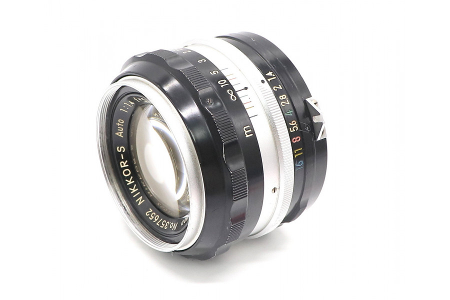 Объектив Nikkor-S Auto f/1.4 50mm Nippon Kogaku