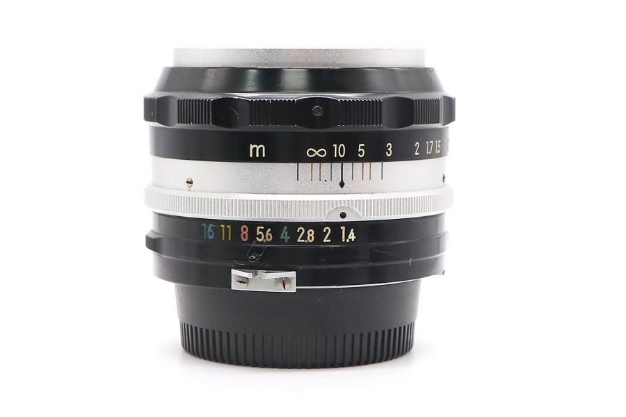 Объектив Nikkor-S Auto f/1.4 50mm Nippon Kogaku