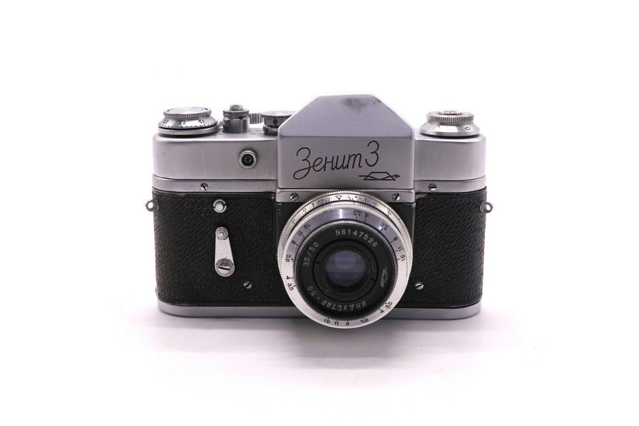 Фотокамера Зенит 3 + Индустар-50 (СССР, 1962)
