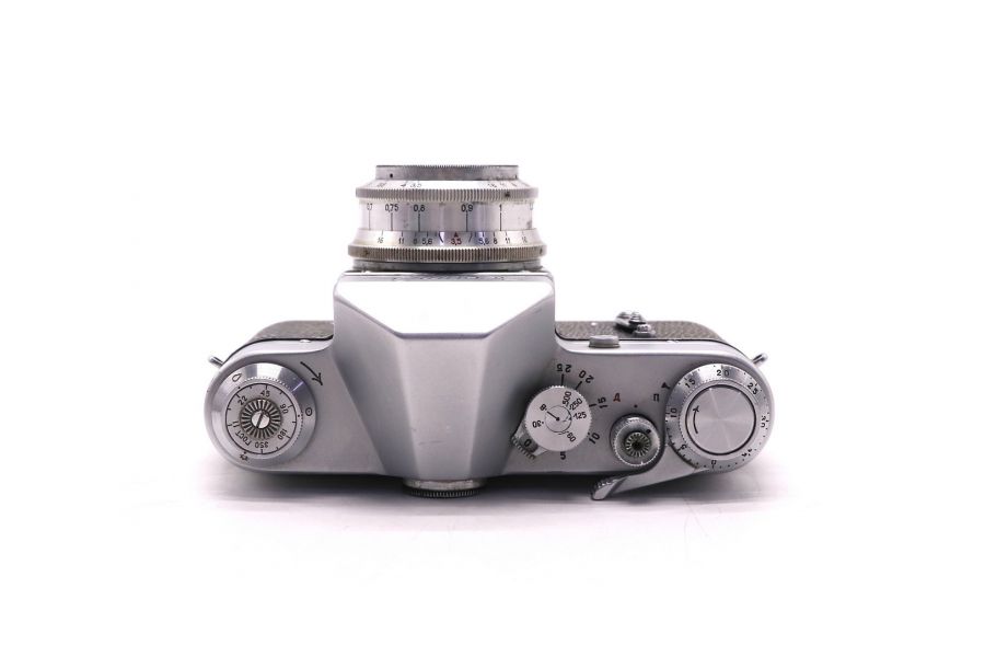 Фотокамера Зенит 3 + Индустар-50 (СССР, 1962)
