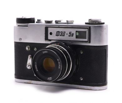 Аналоговая фотокамера Фэд 5В kit (СССР, 1985)