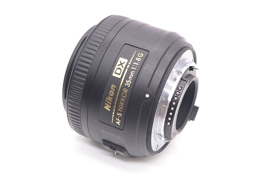 Объектив Nikon 35mm f/1.8G AF-S DX Nikkor (China)