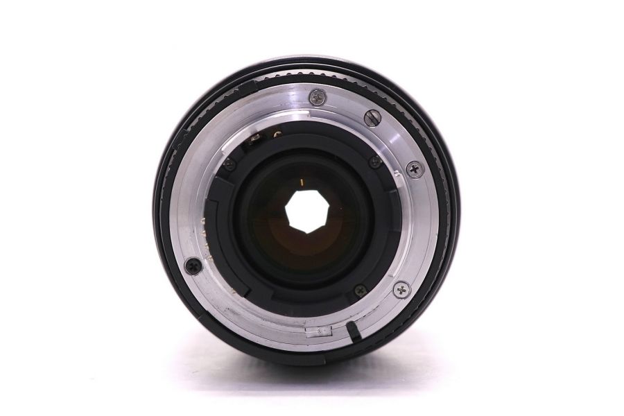 Объектив Nikon AF 70-210mm f/4-5.6D Nikkor