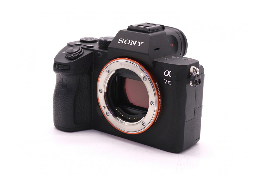 Sony A7III ILCE-7M3 body в упаковке (пробег 1740 кадров)