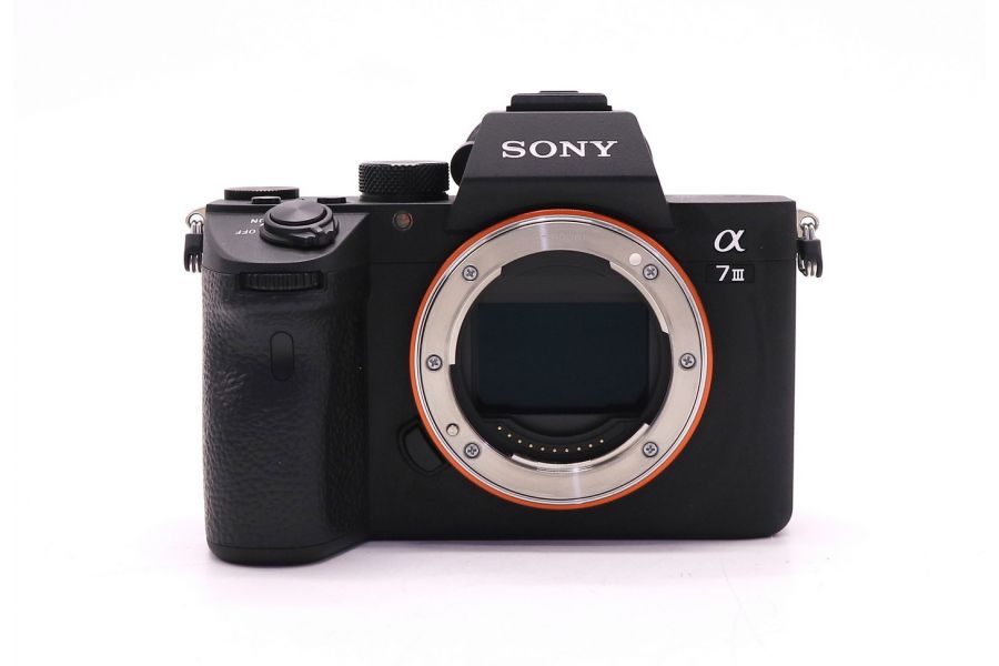 Sony A7III ILCE-7M3 body в упаковке (пробег 1740 кадров)