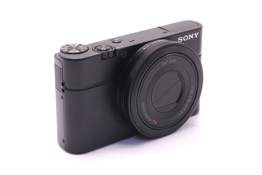 Компактная камера Sony Cyber-shot DSC-RX100