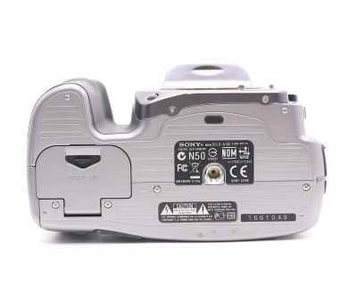 Sony Alpha DSLR-A100 body (серый)