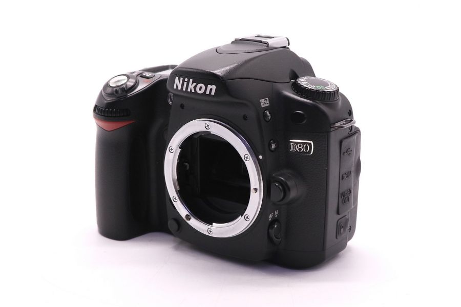 Фотокамера Nikon D80 body (пробег 20180 кадров)