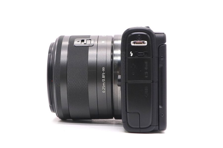 Камера Canon EOS M100 black kit в упаковке