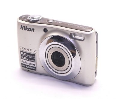 Nikon Coolpix L21 компактный фотоаппарат