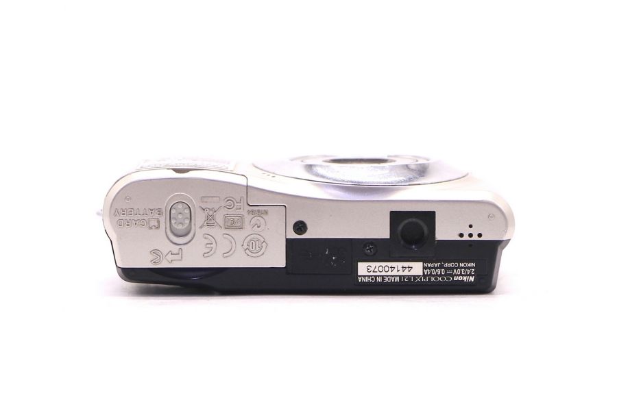 Nikon Coolpix L21 компактный фотоаппарат